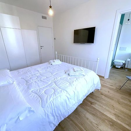 Lovingstresa 2 Brand New Apartment Εξωτερικό φωτογραφία