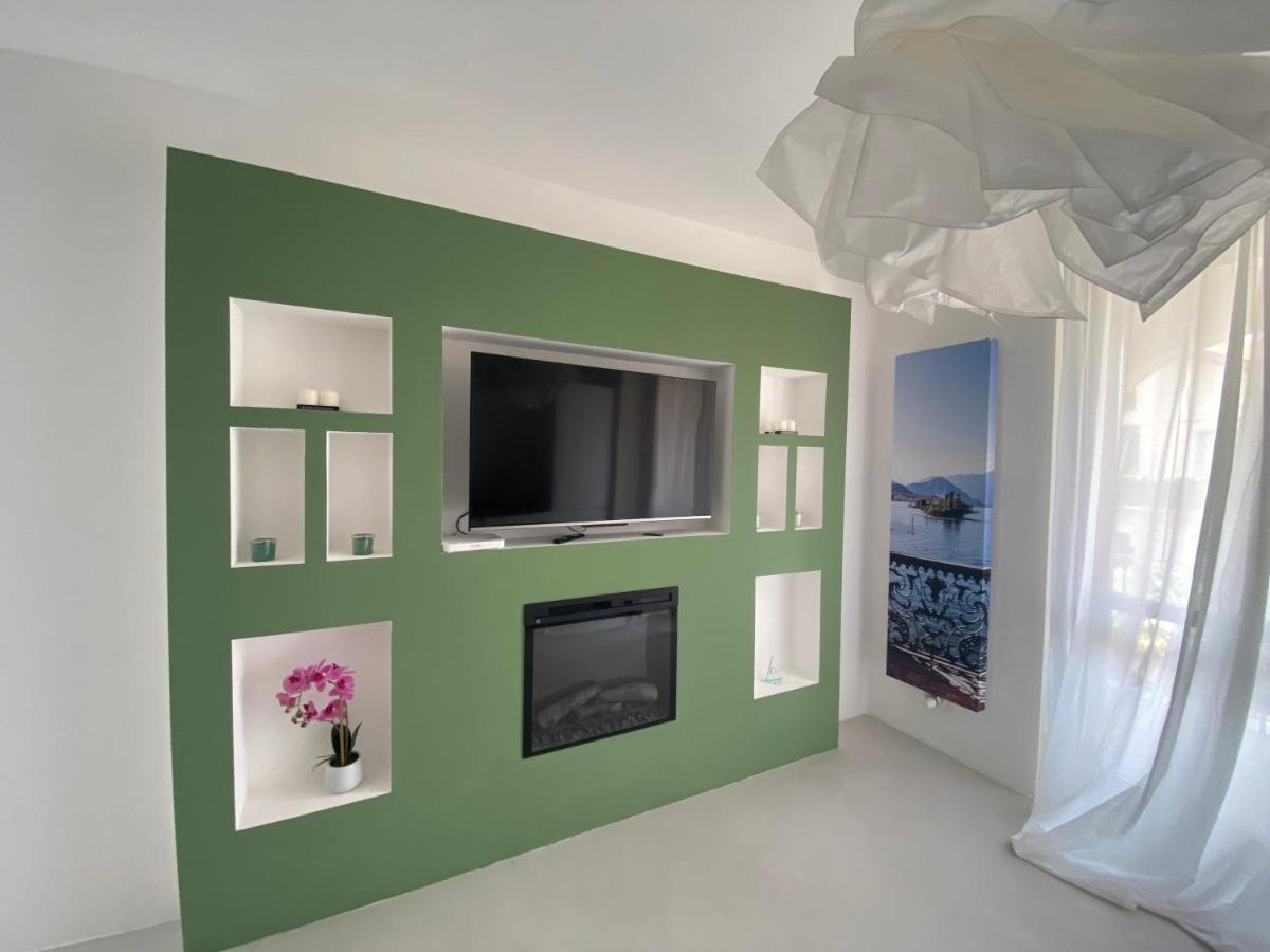 Lovingstresa 2 Brand New Apartment Εξωτερικό φωτογραφία
