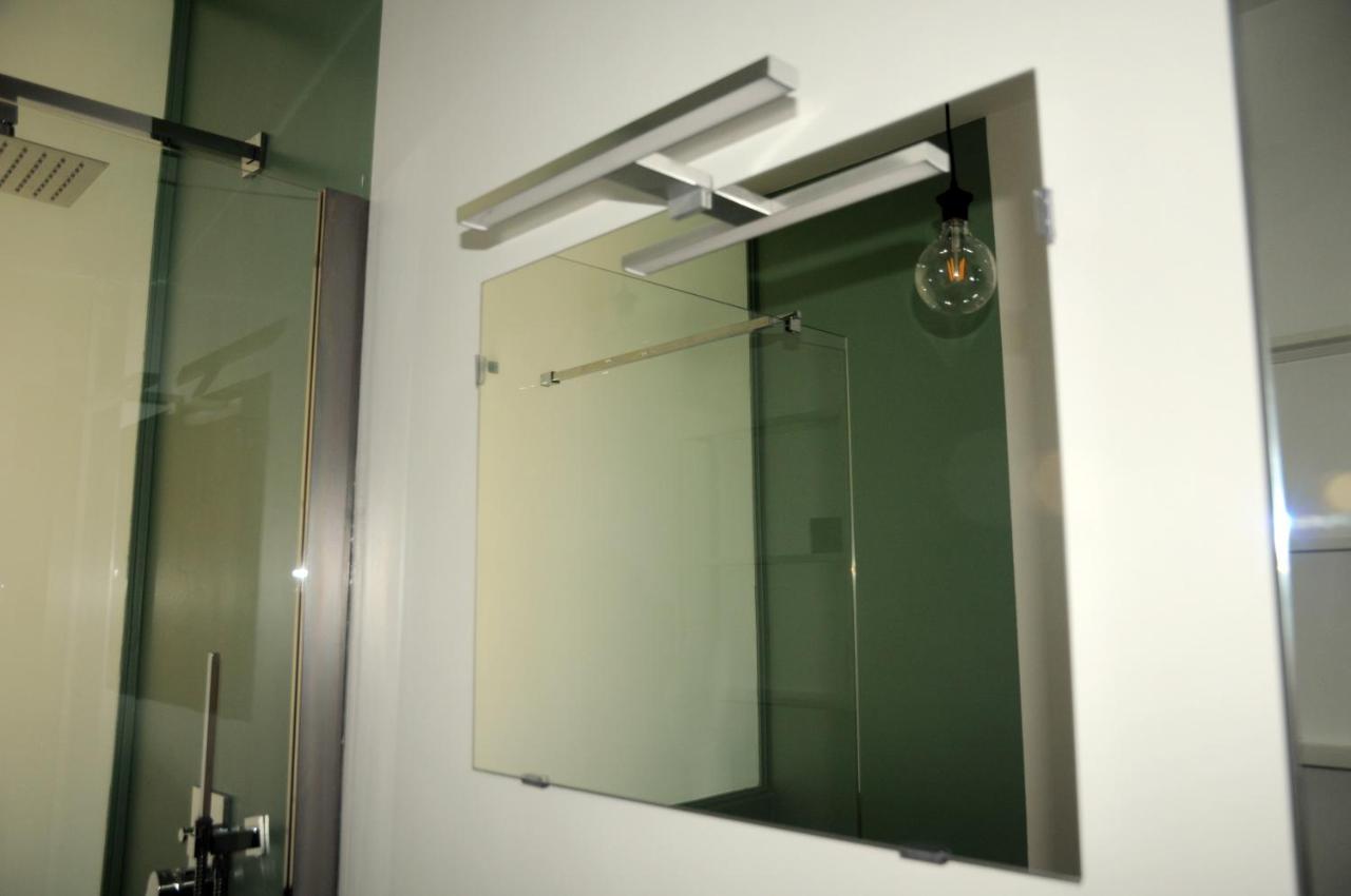 Lovingstresa 2 Brand New Apartment Εξωτερικό φωτογραφία