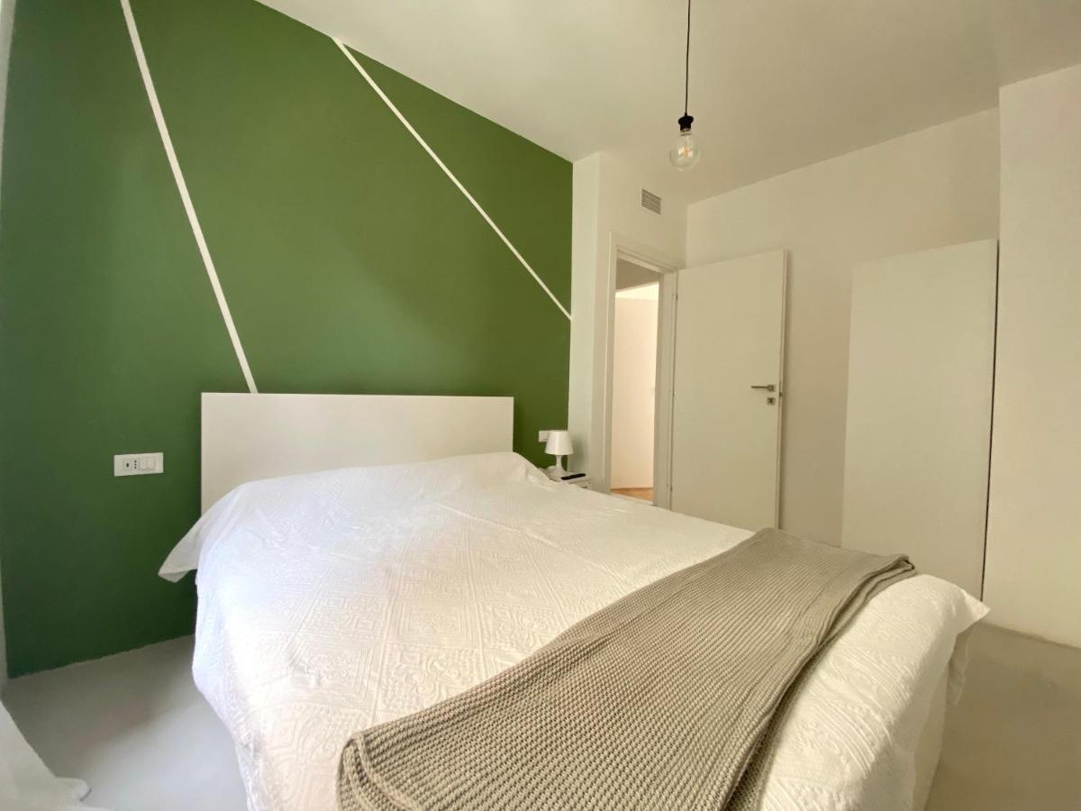 Lovingstresa 2 Brand New Apartment Εξωτερικό φωτογραφία