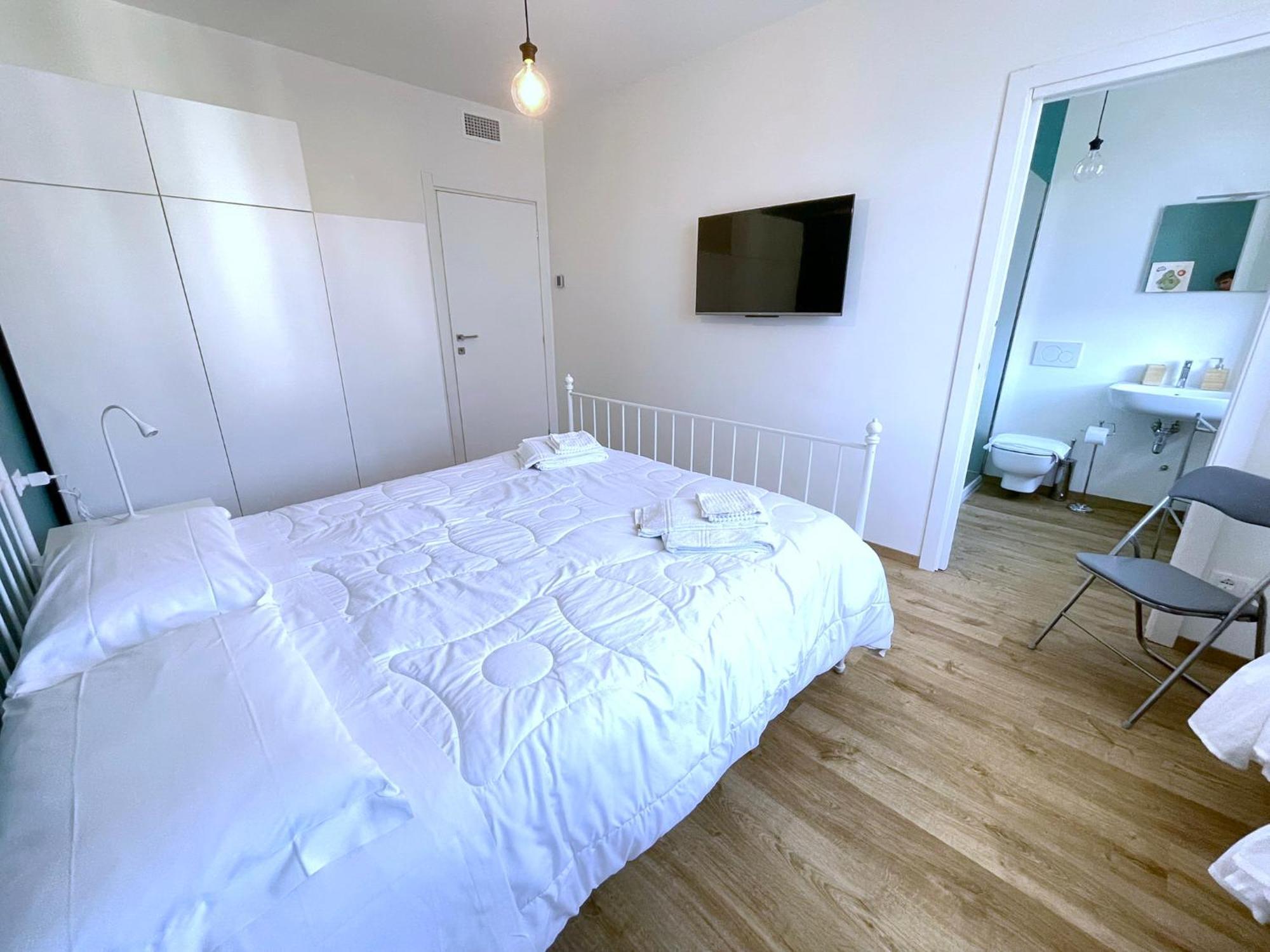 Lovingstresa 2 Brand New Apartment Εξωτερικό φωτογραφία